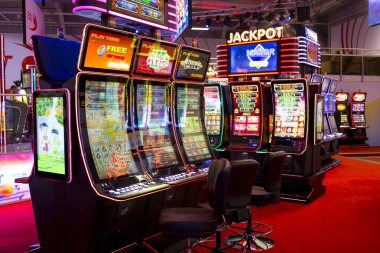 Macau Pools betting interface showing number selection and stake input fields